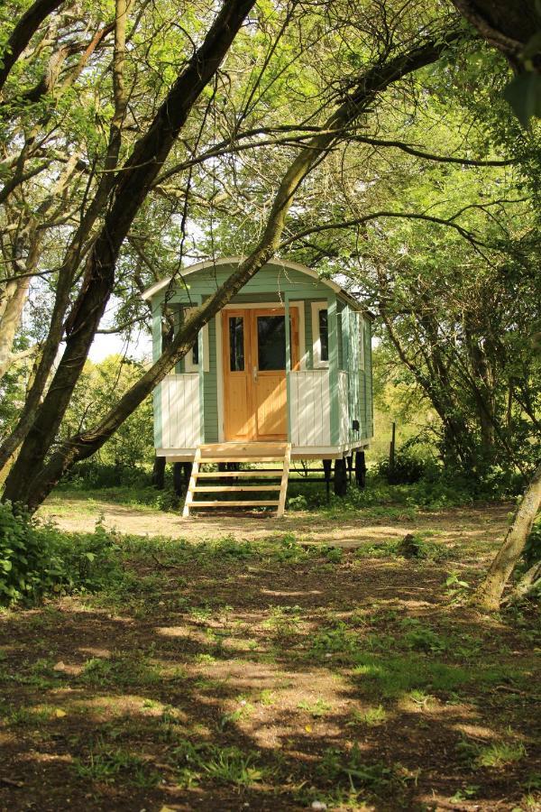 The Kestrel Shepherd Hut, Whitehouse Farm ستوماركت المظهر الخارجي الصورة