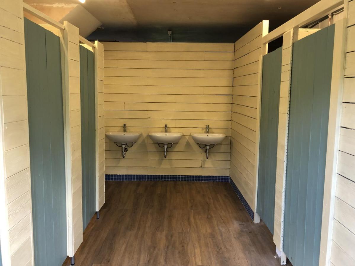 The Kestrel Shepherd Hut, Whitehouse Farm ستوماركت المظهر الخارجي الصورة